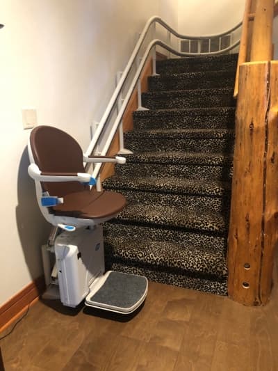 Compact stairlift design in modern Utah home
